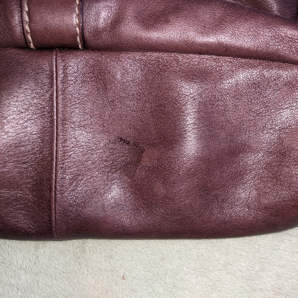 Tignanello Handbag, NWOT - Picture 3 of 4